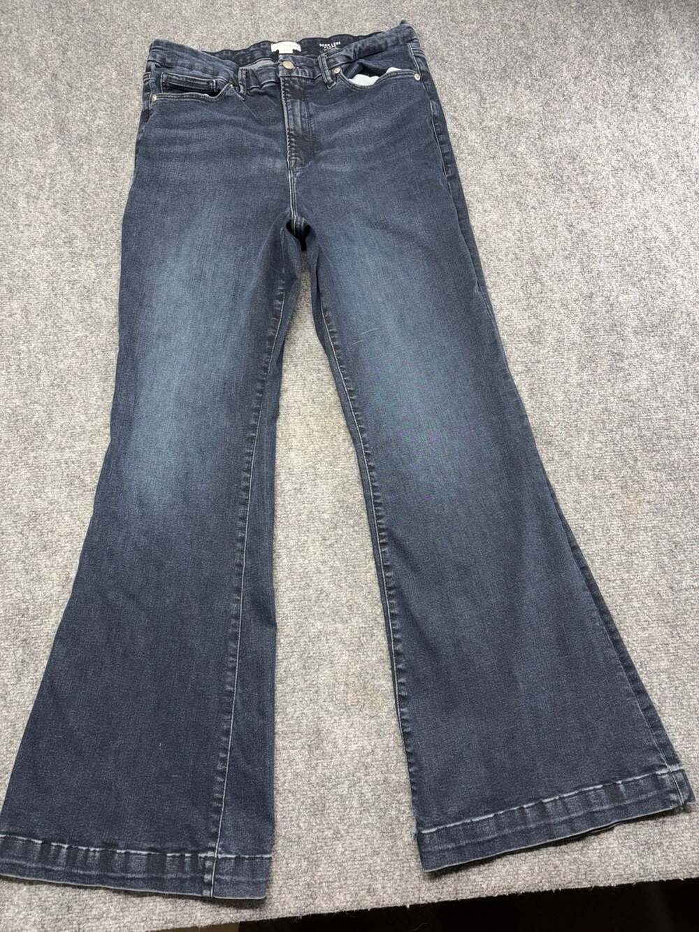 Good American Always Fits Good Legs Flare Jeans Dark Wash Mid Rise Size 14-18 EC